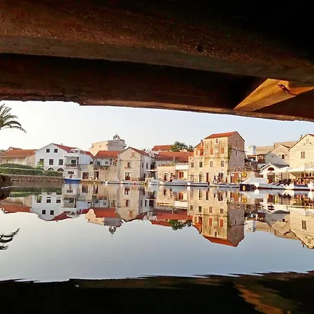 House Lara 度假居