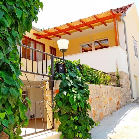 House Lara 度假居 韦伯斯卡