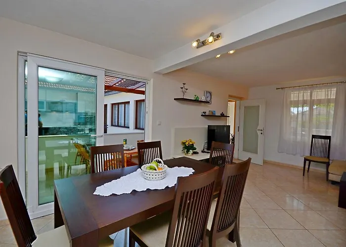 House Lara Сasa de vacaciones Vrboska