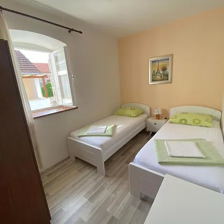 Ferienhaus House Lara