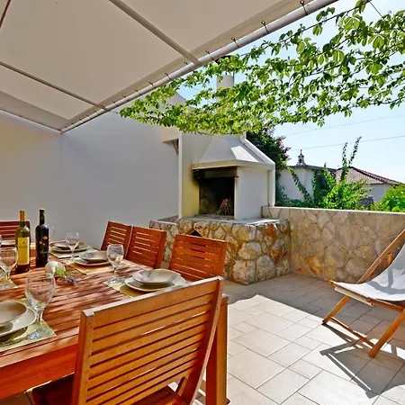 House Lara Ferienhaus