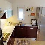House Lara Vrboska