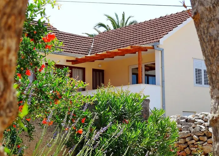Ferienhaus House Lara Vrboska